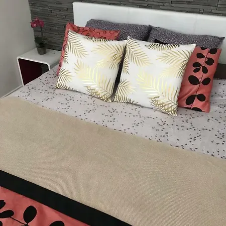 Apartment Pink Flat *