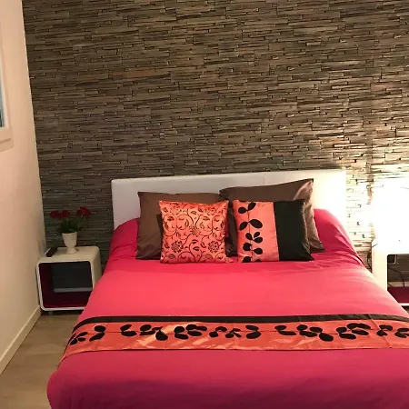 Apartment Pink Flat